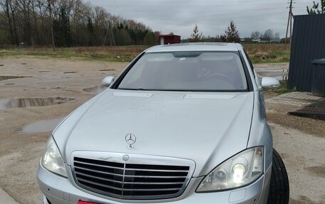 Mercedes-Benz S-Класс, 2005 год, 1 190 000 рублей, 2 фотография