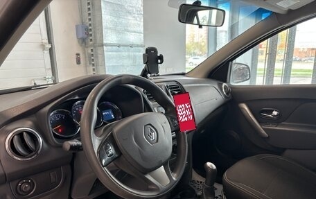 Renault Logan II, 2014 год, 800 000 рублей, 8 фотография