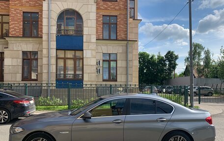 BMW 5 серия, 2016 год, 1 780 000 рублей, 3 фотография