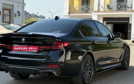 BMW 5 серия, 2021 год, 6 550 000 рублей, 5 фотография