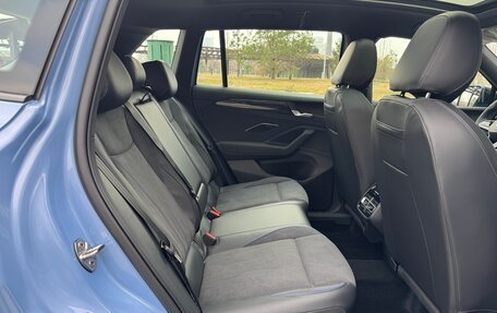 Volkswagen Tiguan, 2025 год, 4 400 000 рублей, 28 фотография