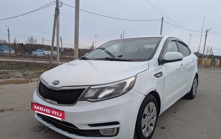 KIA Rio III рестайлинг, 2015 год, 450 000 рублей, 10 фотография