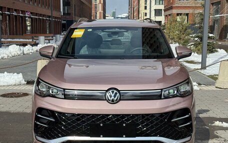 Volkswagen Tiguan, 2025 год, 4 400 000 рублей, 2 фотография