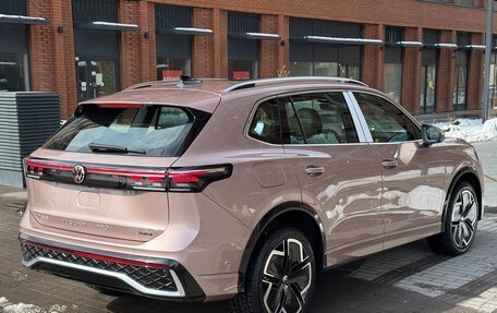 Volkswagen Tiguan, 2025 год, 4 400 000 рублей, 7 фотография