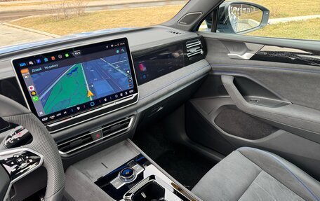 Volkswagen Tiguan, 2025 год, 4 400 000 рублей, 17 фотография