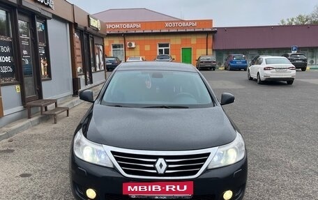 Renault Latitude I, 2010 год, 900 000 рублей, 2 фотография
