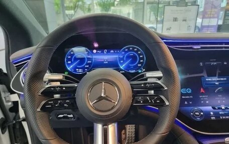 Mercedes-Benz EQS, 2022 год, 10 100 000 рублей, 9 фотография