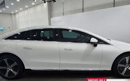 Mercedes-Benz EQS, 2022 год, 10 390 824 рублей, 3 фотография