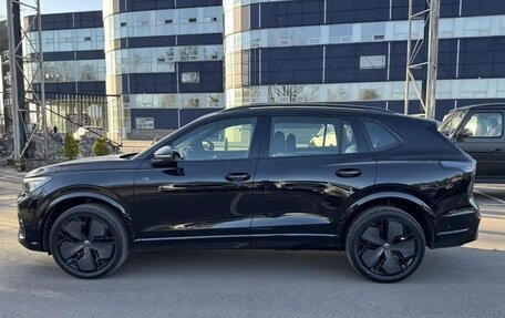 Volkswagen Tiguan, 2025 год, 4 400 000 рублей, 7 фотография