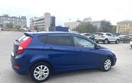 Hyundai Solaris II рестайлинг, 2012 год, 800 000 рублей, 2 фотография