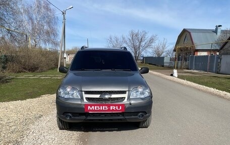 Chevrolet Niva I рестайлинг, 2012 год, 520 000 рублей, 6 фотография