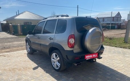 Chevrolet Niva I рестайлинг, 2012 год, 520 000 рублей, 2 фотография