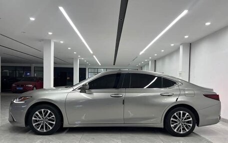 Lexus ES VII, 2022 год, 2 959 000 рублей, 7 фотография
