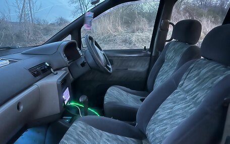 Nissan Prairie III, 1996 год, 250 000 рублей, 6 фотография
