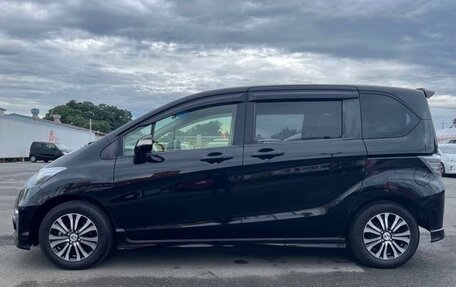 Honda Freed I, 2014 год, 711 000 рублей, 4 фотография