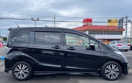 Honda Freed I, 2014 год, 711 000 рублей, 8 фотография