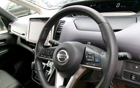 Nissan Serena IV, 2021 год, 1 743 800 рублей, 13 фотография