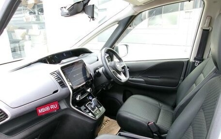 Nissan Serena IV, 2021 год, 1 743 800 рублей, 10 фотография