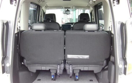 Nissan Serena IV, 2021 год, 1 743 800 рублей, 26 фотография