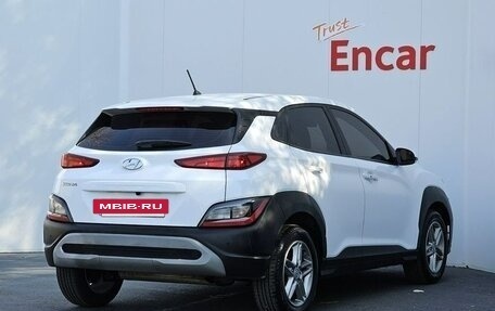 Hyundai Kona I, 2021 год, 1 620 022 рублей, 2 фотография