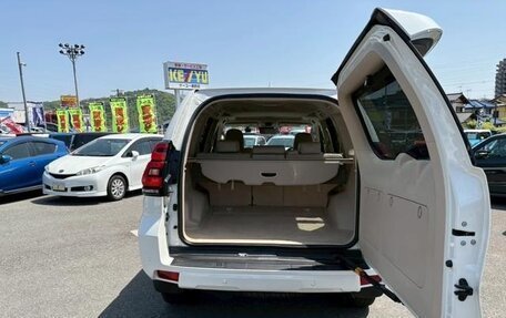 Toyota Land Cruiser Prado 150 рестайлинг 2, 2021 год, 3 800 090 рублей, 10 фотография