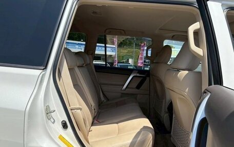 Toyota Land Cruiser Prado 150 рестайлинг 2, 2021 год, 3 800 090 рублей, 17 фотография