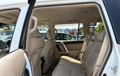 Toyota Land Cruiser Prado 150 рестайлинг 2, 2021 год, 3 800 090 рублей, 20 фотография