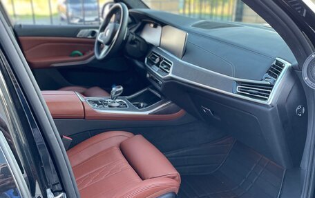 BMW X7, 2021 год, 13 500 000 рублей, 28 фотография