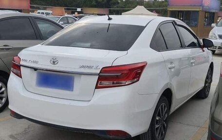 Toyota Yaris XP150 рестайлинг, 2022 год, 1 240 000 рублей, 6 фотография