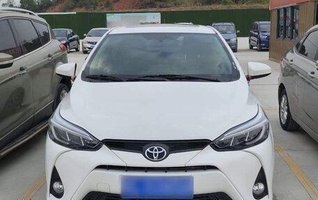 Toyota Yaris XP150 рестайлинг, 2022 год, 1 240 000 рублей, 2 фотография