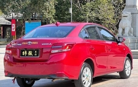 Toyota Yaris XP150 рестайлинг, 2022 год, 1 250 000 рублей, 6 фотография