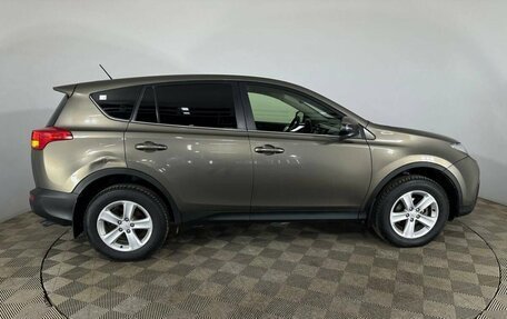 Toyota RAV4, 2013 год, 1 850 000 рублей, 4 фотография