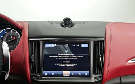 Maserati Levante I, 2021 год, 4 400 000 рублей, 12 фотография