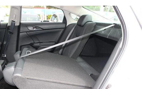 Honda Insight III, 2021 год, 2 050 000 рублей, 11 фотография