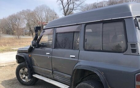 Nissan Safari IV, 1994 год, 1 300 000 рублей, 3 фотография