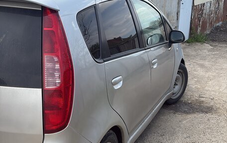 Mitsubishi Colt VI рестайлинг, 2003 год, 330 000 рублей, 5 фотография
