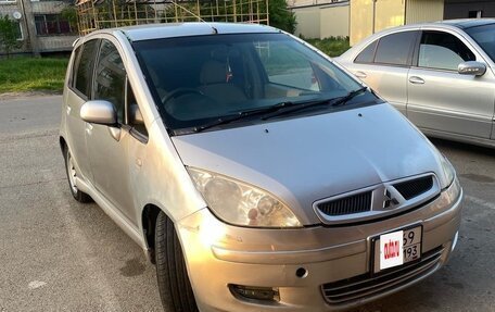 Mitsubishi Colt VI рестайлинг, 2003 год, 330 000 рублей, 4 фотография
