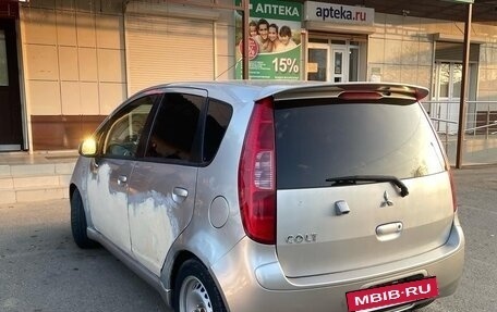 Mitsubishi Colt VI рестайлинг, 2003 год, 330 000 рублей, 2 фотография