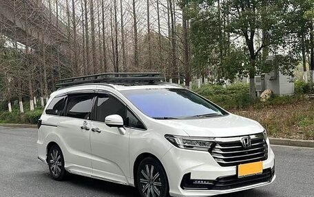 Honda Odyssey IV, 2022 год, 3 180 000 рублей, 3 фотография