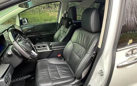 Honda Odyssey IV, 2022 год, 3 180 000 рублей, 7 фотография