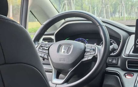 Honda Elysion, 2022 год, 3 300 000 рублей, 13 фотография