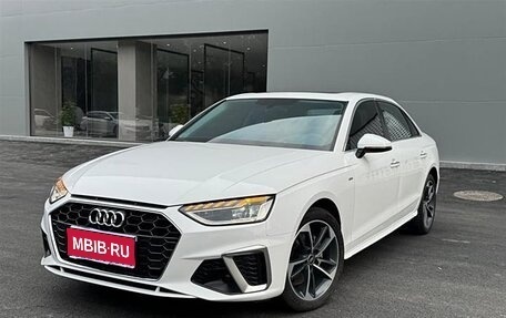 Audi A4, 2020 год, 2 100 000 рублей, 1 фотография