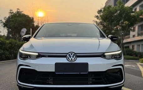 Volkswagen Golf VIII, 2021 год, 1 600 000 рублей, 3 фотография