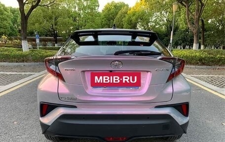 Toyota C-HR I рестайлинг, 2021 год, 1 999 999 рублей, 5 фотография