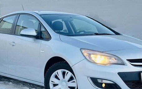 Opel Astra J, 2012 год, 775 000 рублей, 3 фотография