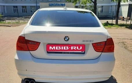 BMW 3 серия, 2011 год, 1 550 000 рублей, 3 фотография