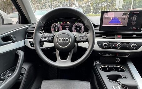 Audi A4, 2020 год, 2 100 000 рублей, 5 фотография