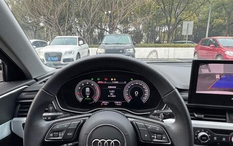 Audi A4, 2020 год, 2 100 000 рублей, 8 фотография