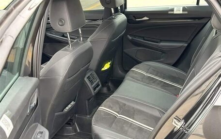 Volkswagen Golf VIII, 2021 год, 1 599 000 рублей, 9 фотография