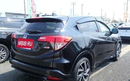 Honda Vezel, 2016 год, 1 330 000 рублей, 6 фотография
